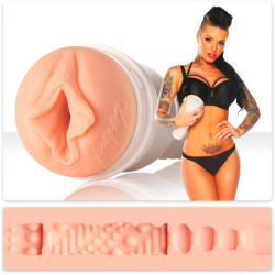 Fleshlight Girls - Christy Mack Attack vagina