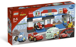 LEGO® DUPLO® - Verdák 2 - Megállás a Bokszutcában (5829)