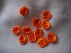 szatén rózsafej 2, 5 cm-es (50 db) narancs