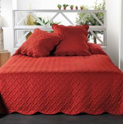 AA Design Cuvertura dormitor rosie cu fete de perna Californie (5096-38)
