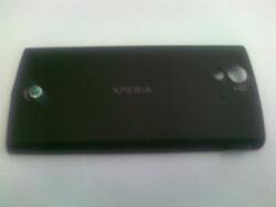 Sony Ericsson ST18 Ray, Akkufedél, fekete