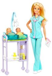 Mattel Barbie - Gyermekorvos szett - szőke babával (GKH23)
