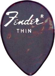 Fender No. 358 Fender pengető, thin