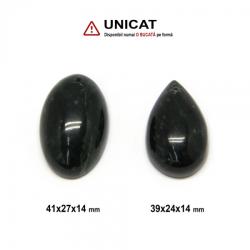  Pandantiv Jad in Forma Picatura si Oval - 39-41 x 24-27 x 14 mm (XL)