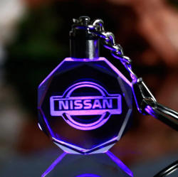 Nissan kulcstartó lézergravírozott váltakozó Led fénnyel (Nissan)