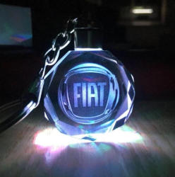  Fiat kulcstartó lézergravírozott váltakozó Led fénnyel (Fiat)