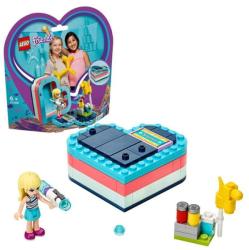 LEGO® Friends - Inimioara de vara a lui Stephanie (41386)