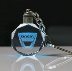 Dacia kulcstartó lézergravírozott váltakozó Led fénnyel (dacia)