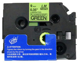 Compatibil Banda compatibila Brother TZ-D21 / TZe-D21, semnal 9mm x 8m, text negru / fundal verde (TZeD21)