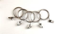 Fém karika csipesszel 10 db/cs. / 25 mm átmérőjű karnisrúdhoz