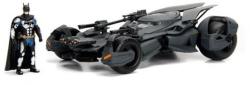 Jada Toys Justice League Batmobile autó figurával (253215000)