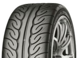 Yokohama ADVAN Neova AD08RS 215/45 R16 86W