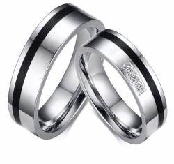 Ékszerkirály Férfi karikagyűrű fekete csíkkal, nemesacél, ezüst, 12-es méret (32699591185_3)
