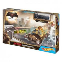 Mattel Batman vs Superman cu Lansator DPL87 (Hot Wheels) Preturi
