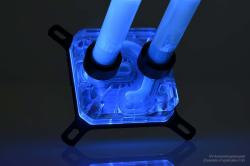 Alphacool Eiswasser Crystal Clear UV-aktiv 1000ml /18548/