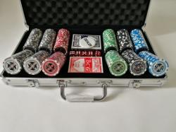 MagazinulDeSah Set poker cu 300 chips-uri ABS 11, 5g model ULTIMATE si servieta din aluminiu