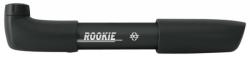 SKS Germany Rookie műanyag minipumpa, minden szeleptípushoz, 6 bar, csomagtartóba rögzíthető, 285-300 mm, fekete