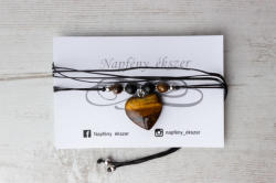 Napfény ékszer Szív medálos döntést segítő, intuíció erősítő, védelmező tigrisszem zsinórnyaklánc