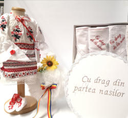 Magazin Traditional Set Traditional Botez - Costumas fetita Trusou Cutie pentru trusou Lumanare 5