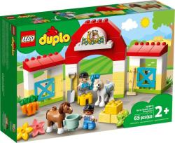 LEGO® DUPLO® - Town Lóistálló és pónigondozás (10951)