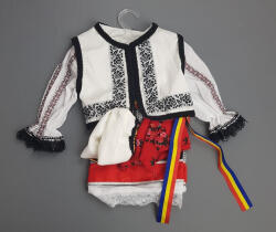 Ie Traditionala Costum Traditional Fetite Bianca