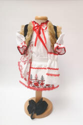 Ie Traditionala Costum Traditional Fetite Marita 3