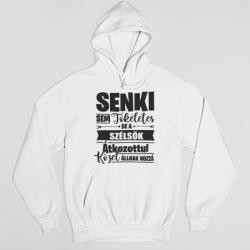  SENKI SEM TÖKÉLETES, DE A szélsők ÁTKOZOTTUL KÖZEL ÁLLNAK HOZZÁ PULÓVER