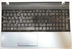 Samsung Carcasa superioara cu tastatura palmrest Laptop, Samsung, 15 NP300E5C, UK (casesam2-M2)
