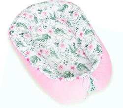 MT Textil MTT Prémium Velvet babafészek - Fehér alapon rózsaszín virágok zöld levelekkel - rózsaszín háttal