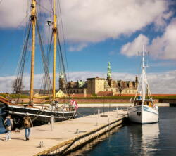 TACTIC 56700 - A világ körül - Kronborg kastély - 1000 db-os puzzle (56700)