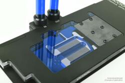 Alphacool Eiswasser Crystal Blue UV-aktiv 1000ml /18543/