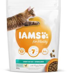 Iams for Vitality Light in Fat zsírszegény macskatáp friss csirkehússal 800G