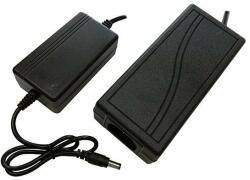 OPTONICA LED Adapter 12 Volt, dugvillás (60 Watt/5A) AC6103 (AC6103) - ledsziget