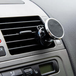 4Cars Mágneses telefontartó szellőzőrácsra 4Cars 96085