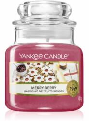 Yankee Candle Merry Berry lumânare parfumată 104 g