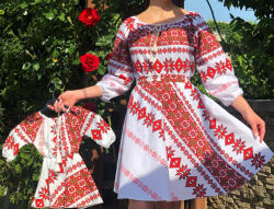 Ie traditionala Rochie Traditionala stilizata cu Laura 6