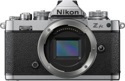 Nikon Z fc + 18-140mm DX VR Digitális fényképezőgép