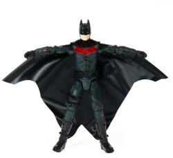 Spin Master Batman mozifilm: Batman figura speciális szárnyas ruhában 30cm (6060523)
