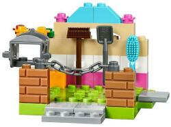 LEGO® Juniors - Pony Farm (10674)