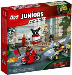 LEGO® Juniors - Shark Attack (10739)