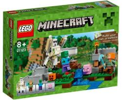 LEGO® Minecraft® - The Iron Golem (21123)