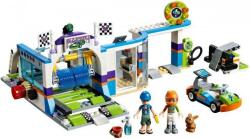 LEGO® Friends - Spinning Brushes Car Wash (41350)