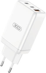 XO CE03(EU) GaN töltőadapter 2 x Type-C( 65W max teljesítmény) és USB-A (30W max teljesítménnyel) bemenettel, fehér