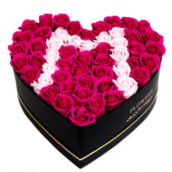 Colorissima Litera M din Trandafiri in Cutie in Forma de Inima - PINK - colorissima - 139,00 RON