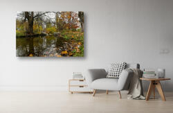 Persona Tablou Canvas - Reflexie in paraul din parc - tapet-canvas - 120,00 RON