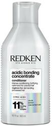 Redken Condiționer pentru îngrijirea intensivă a părului deteriorat chimic - Redken Acidic Bonding Concentrate Conditioner 300 ml