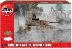 Airfix Panzer IV Ausf. H Mid Version 1: 35 makett harcjármű (A1351) (A1351)