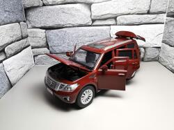 TAYUMO Nissan Patrol VI Y62, facelift 2014 Brown cu led-uri si sunete1/43 (14858)