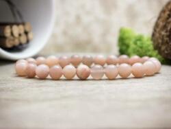 R. M. ékszer Napkő ásvány karkötő (8697-RM-15)