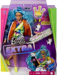 Mattel Barbie Extra GRN30 - Papusa Extra Style Extravagantă cu Părul Albastru, cu Skateboard și pisoi gemene (GRN30)